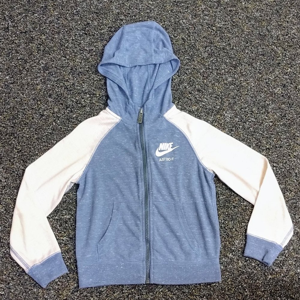 girls Nike zip up - 6x